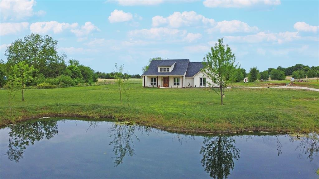 House in Celeste, Texas, United States 1 - 17704019