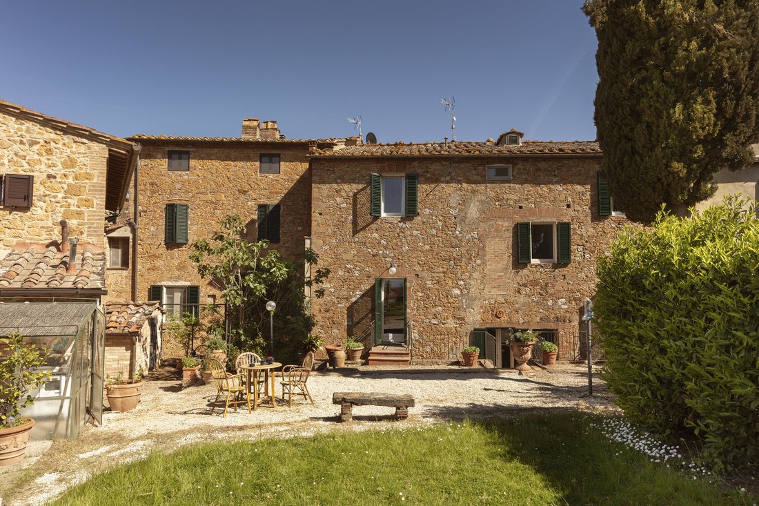 Villa in Montalcino, Tuscany, Italy 2 - 17709408