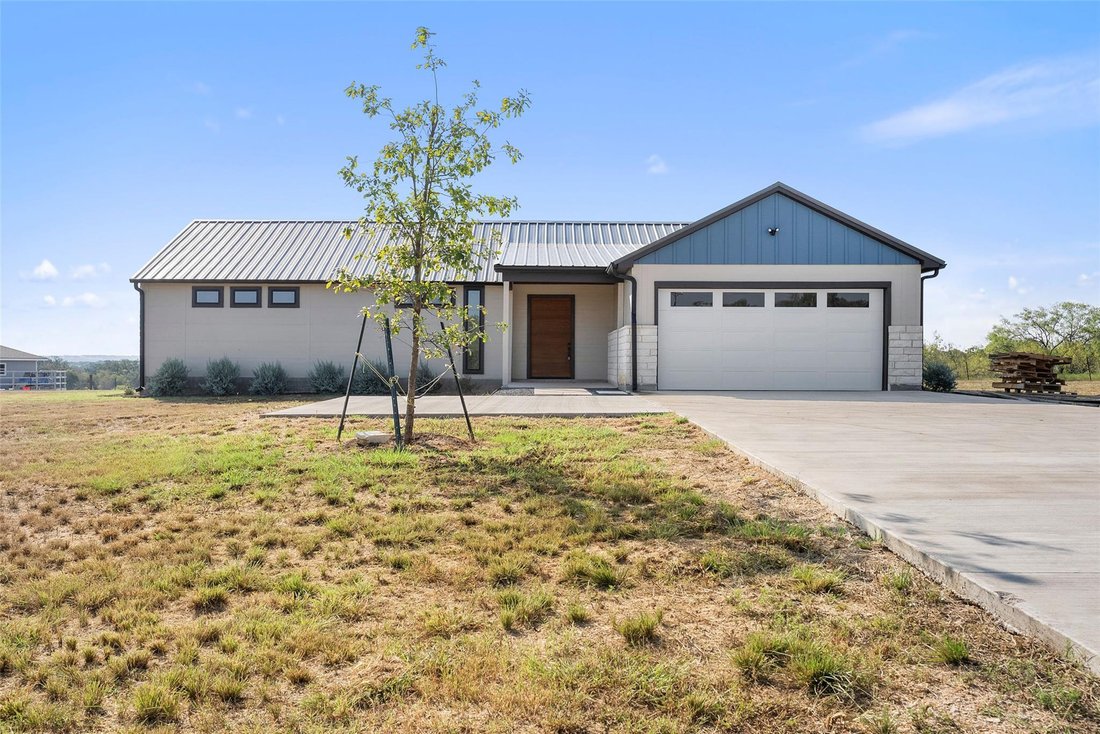 House in Red Rock, Texas, United States 2 - 17712957