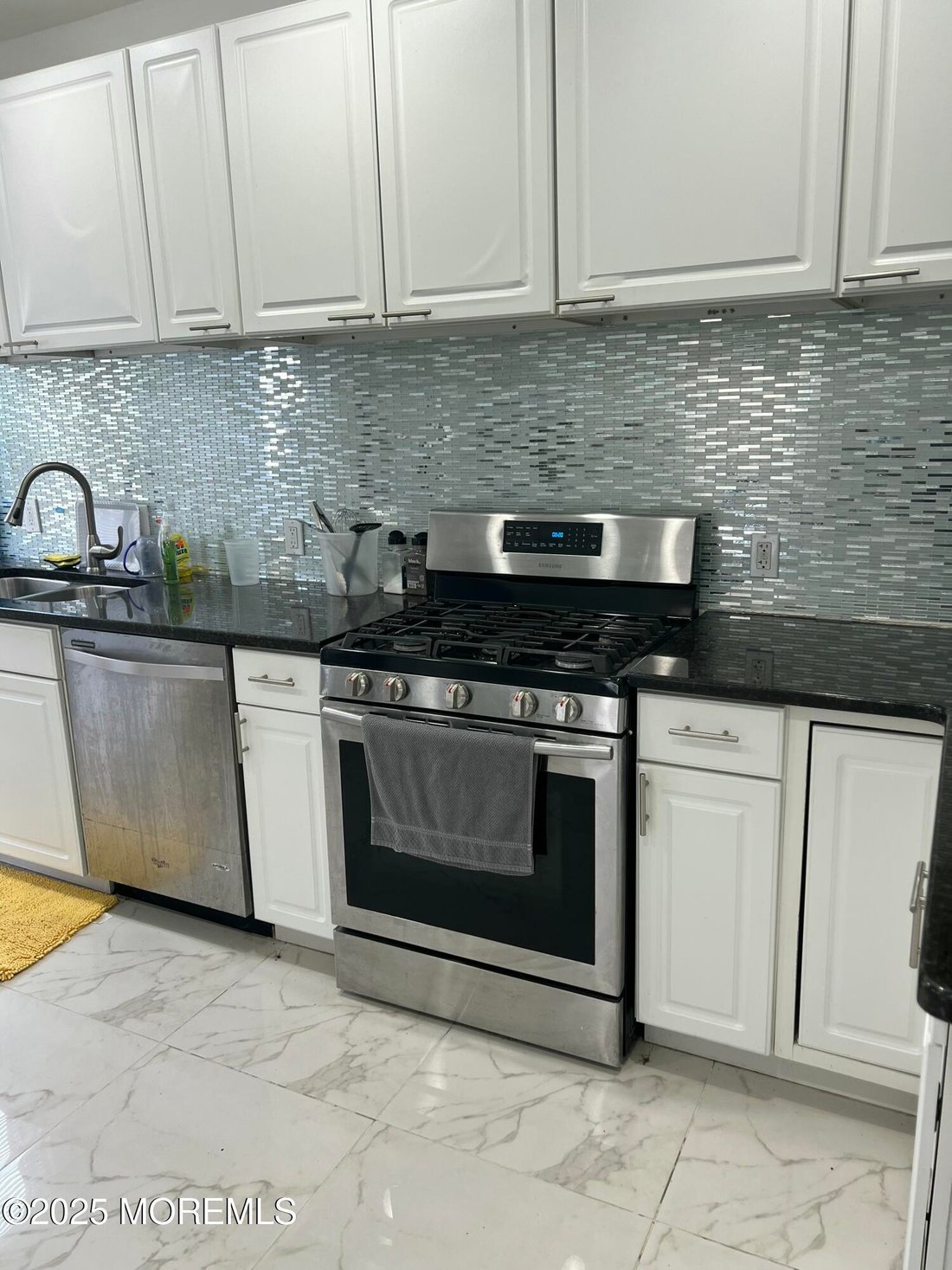 House in Long Branch, New Jersey, United States 5 - 17703336