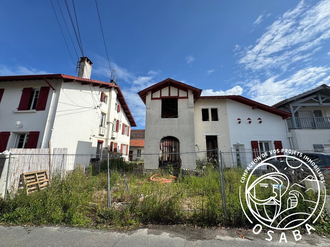 House in Biarritz, Nouvelle-Aquitaine, France 2 - 17709810
