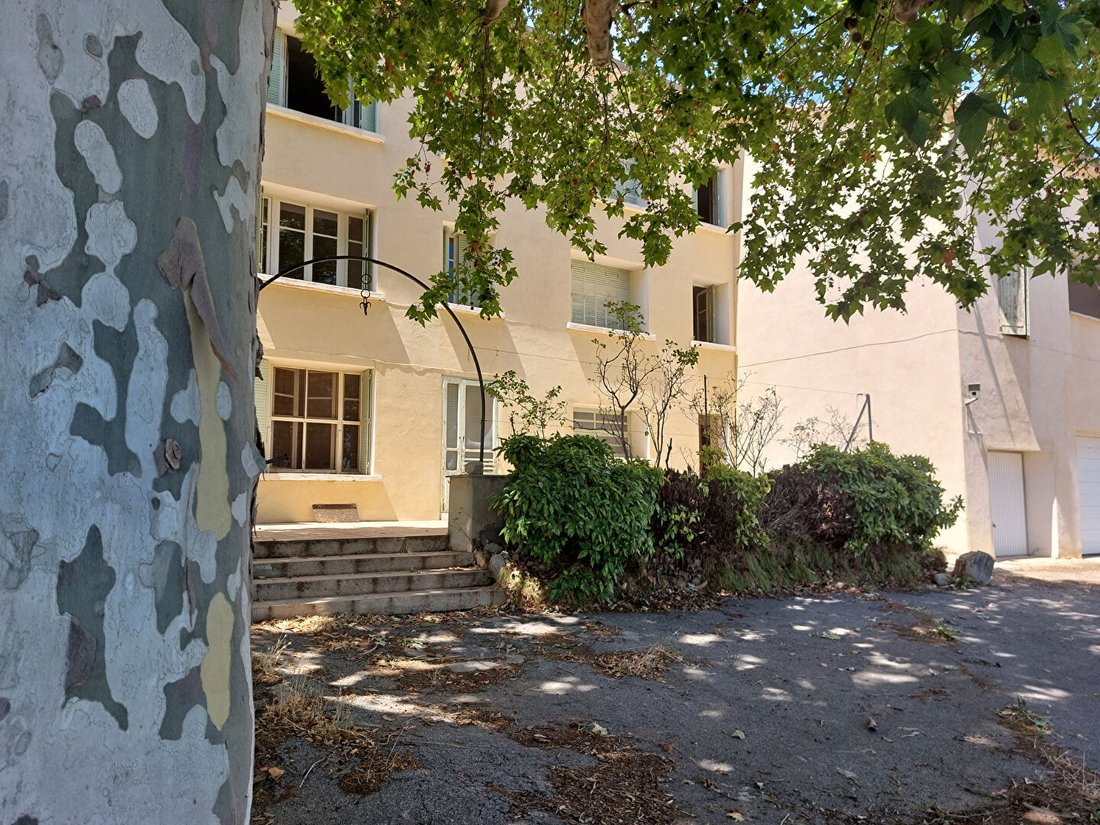 Villa in Manosque, Provence-Alpes-Côte d'Azur, France 2 - 17711027