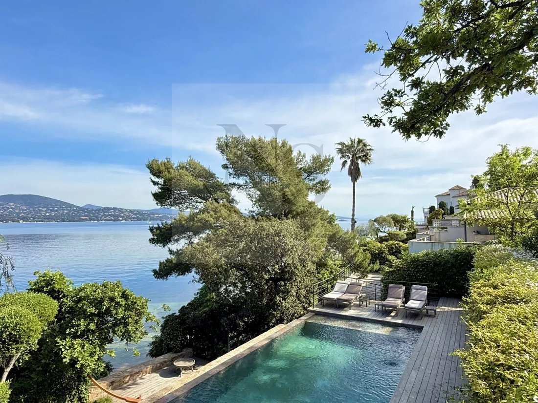 Villa in Zone Est Diffuse, Saint-Tropez, France 3 - 13000015