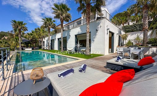 Apartment in Les Issambres, Roquebrune-sur-Argens, France 1