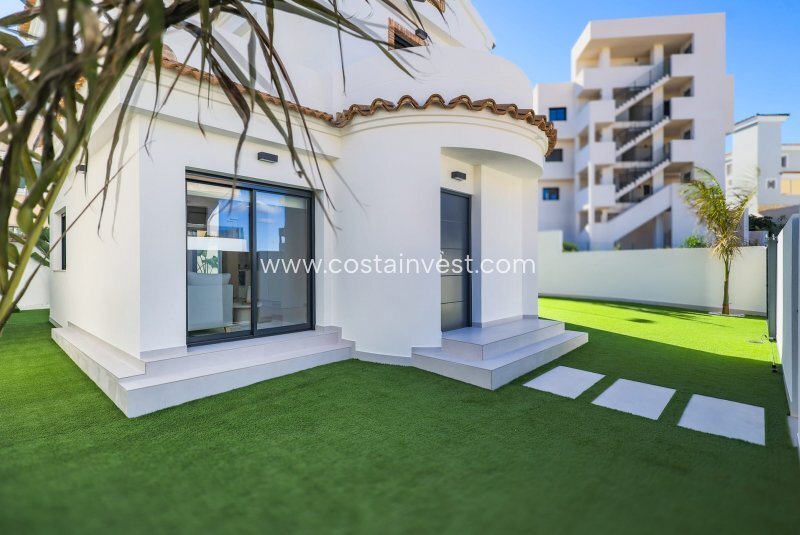 Villa in Orihuela, Valencian Community, Spain 5 - 17691430
