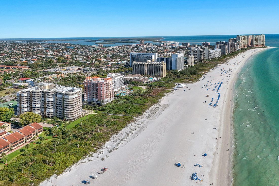 Condo in Marco Island, Florida, United States 1 - 17703092