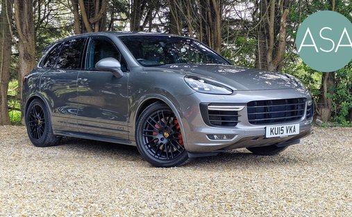 Porsche Cayenne 3.6T V6 GTS SUV 5dr Petrol TiptronicS 4WD Euro 6 (s/s) (440 ps) in Cowfold, United Kingdom 1