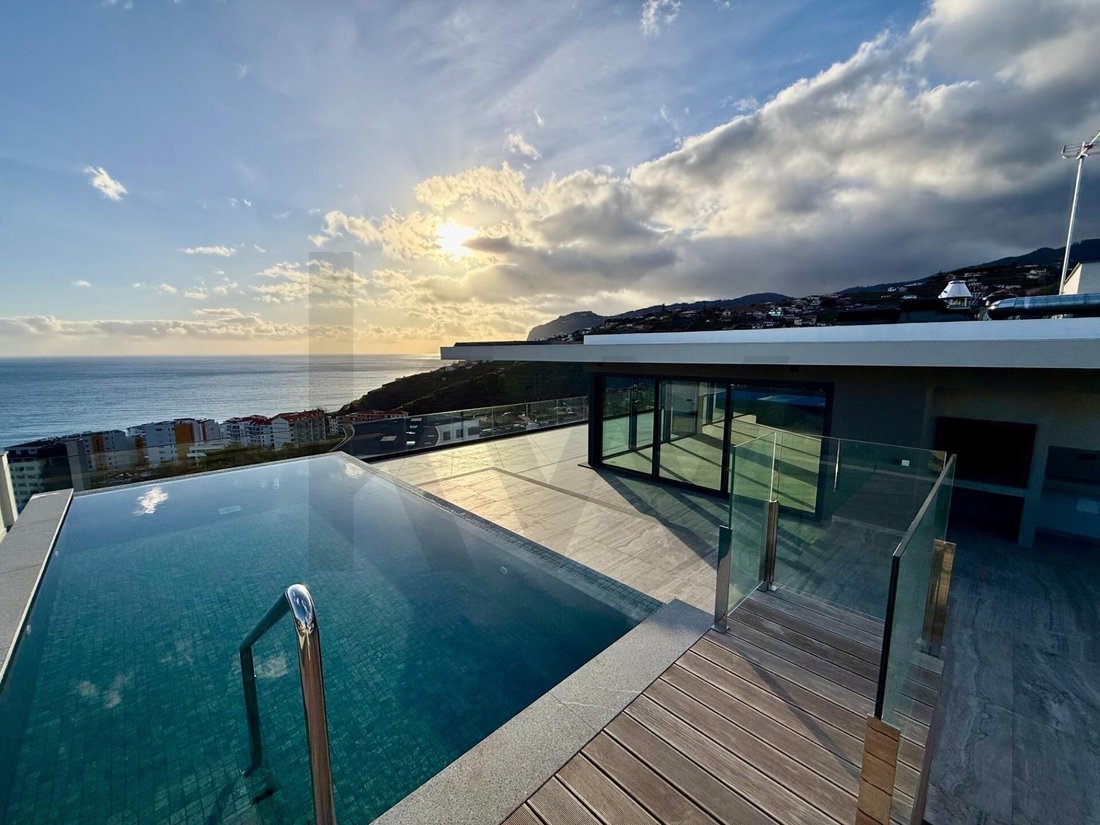 Apartment in Sao Martinho, Madeira, Portugal 1 - 17253630