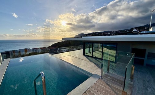 Apartment in Sao Martinho, Madeira, Portugal 1