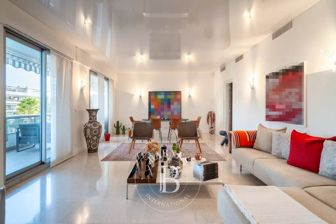 Apartment in Périer, 8e Arrondissement, Marseille 3 - 16908838