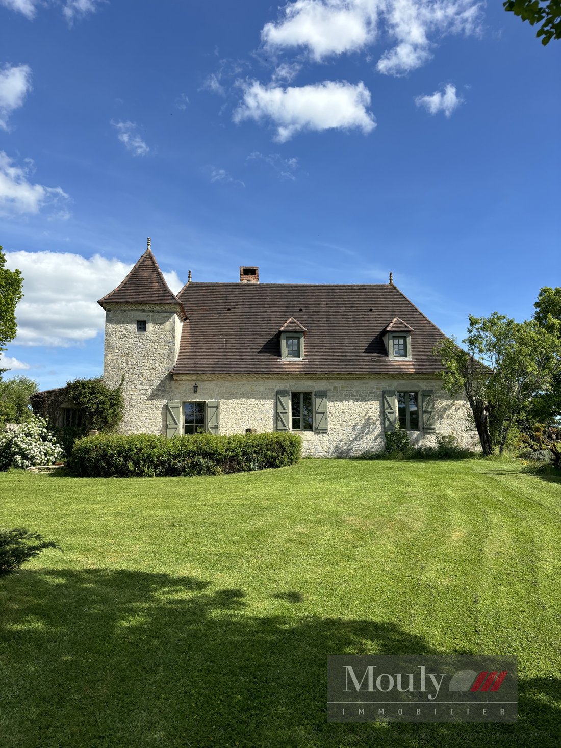 Estate in Seniergues, Occitania, France 5 - 16461854