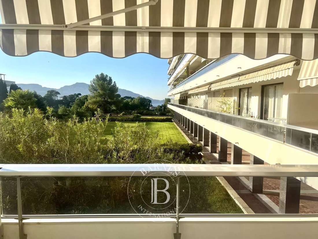 Apartment in Périer, 8e Arrondissement, Marseille 1 - 16908838