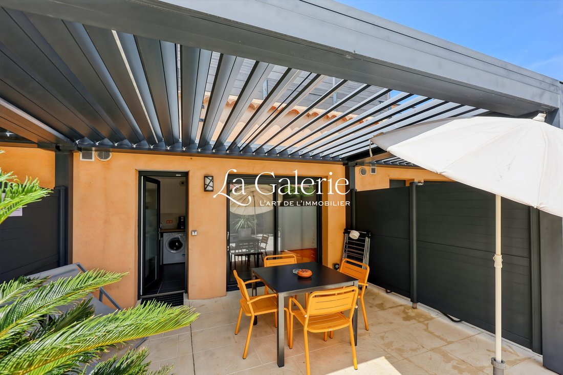 Apartment in Hyeres, Provence-Alpes-Côte d'Azur, France 2 - 17709821