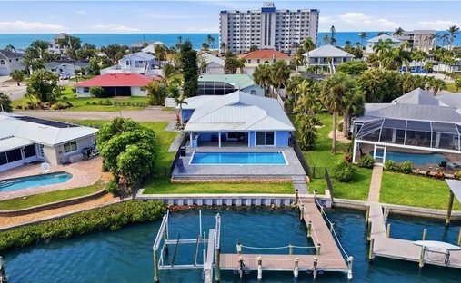 House in Fort Myers Beach, Florida, United States 1