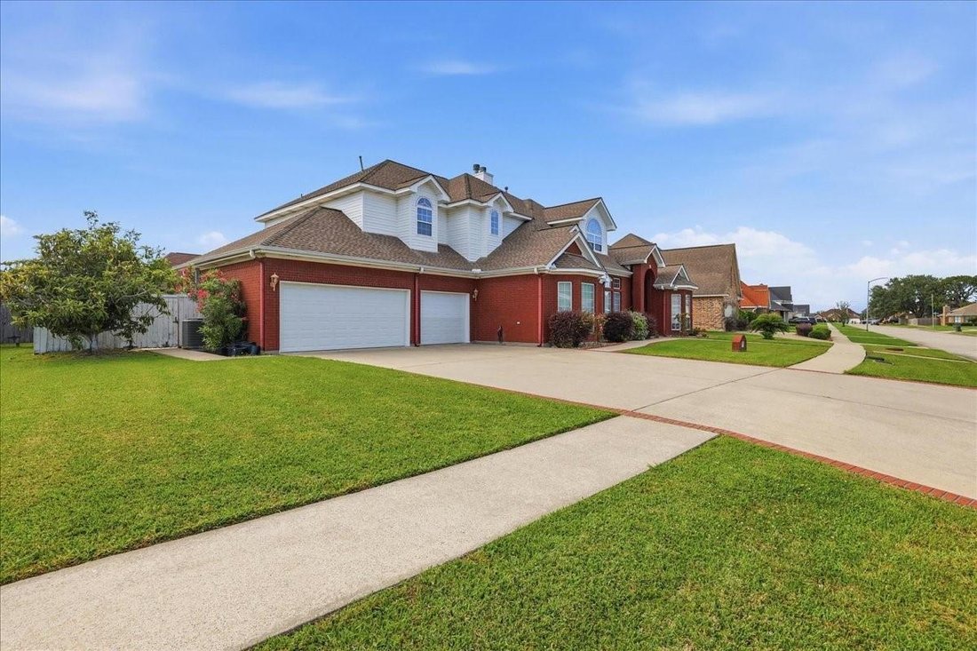 House in Port Arthur, Texas, United States 2 - 17707968