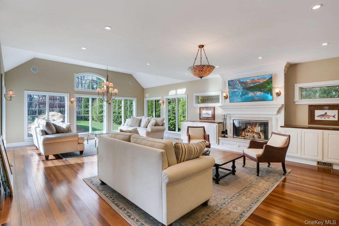 House in Quogue, New York, United States 2 - 17712273