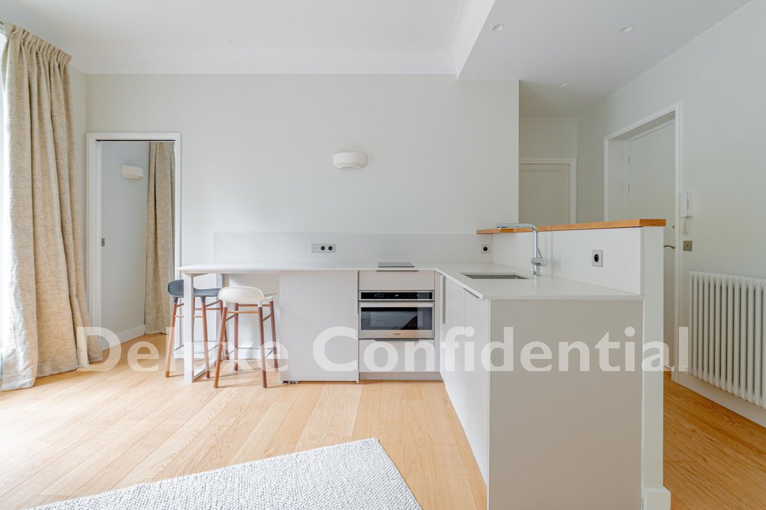 Apartment in Odéon, Paris 6e Arrondissement, Paris 5 - 17707370