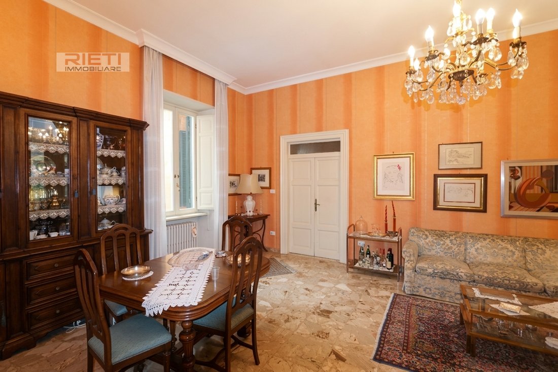 Apartment in City Center, Rieti, Lazio 3 - 17714942