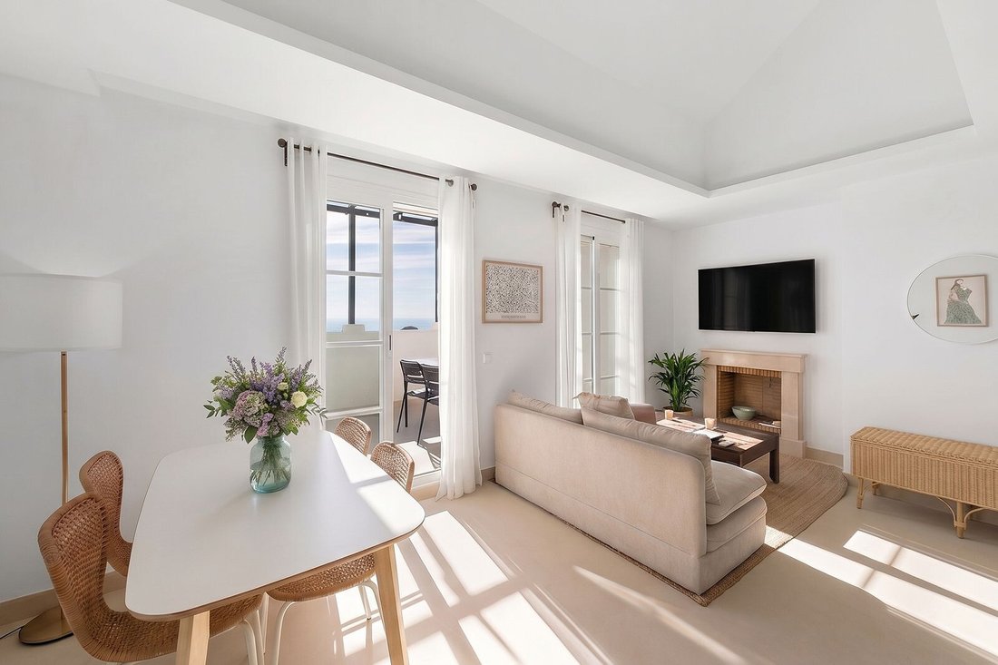Penthouse in Nueva Andalucia, Marbella, Spain 4 - 17710992