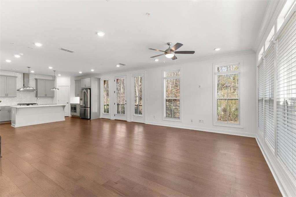 Townhouse in Alpharetta, Georgia, United States 5 - 17703527