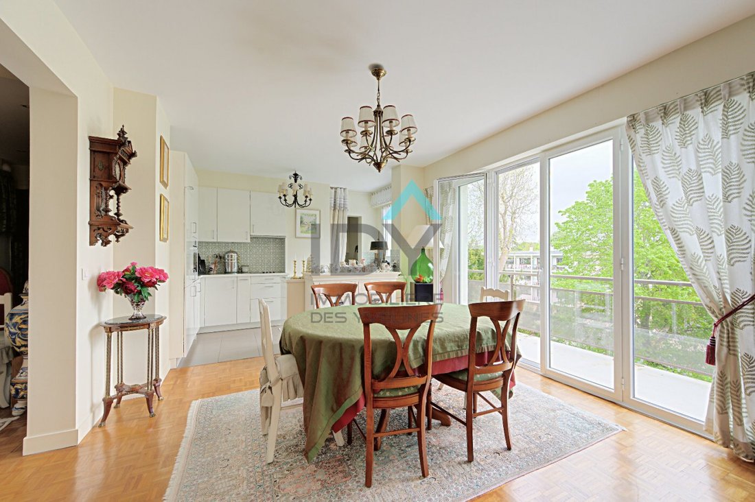 Apartment in Forêt, Saint-Germain-en-Laye, France 5 - 17714297
