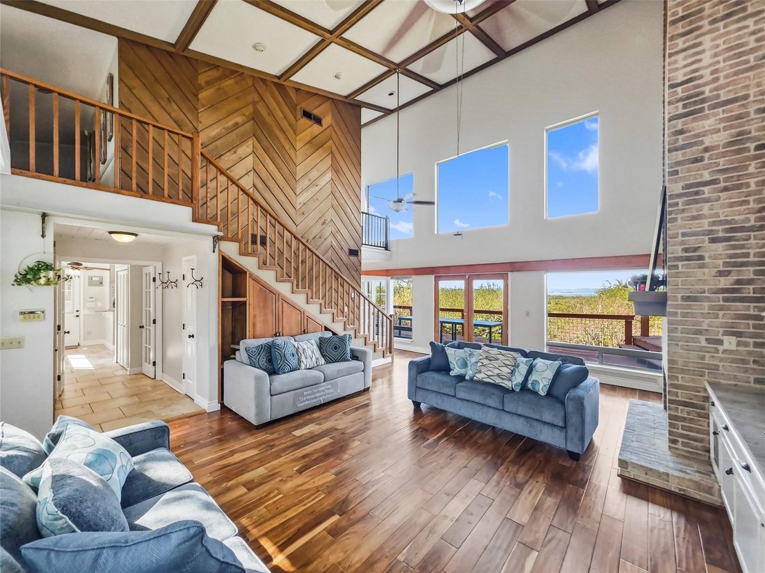 House in Canyon Lake, Texas, United States 1 - 17704325