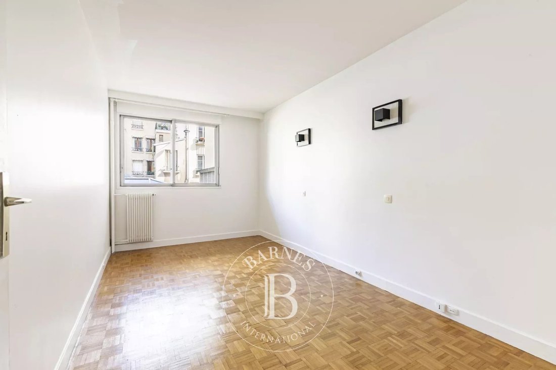 Apartment in Dupleix-Motte Picquet, Paris 15e Arrondissement, Paris 4 - 17712769