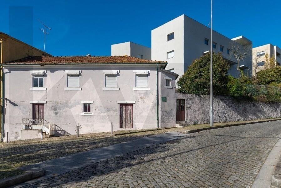 House in Lordelo do Ouro e Massarelos, Porto District, Portugal 1 - 17705452
