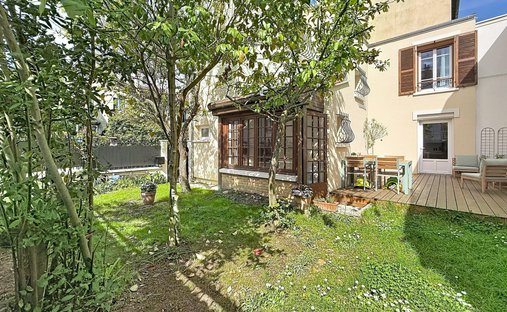 House in Charentonneau, Maisons-Alfort, France 1