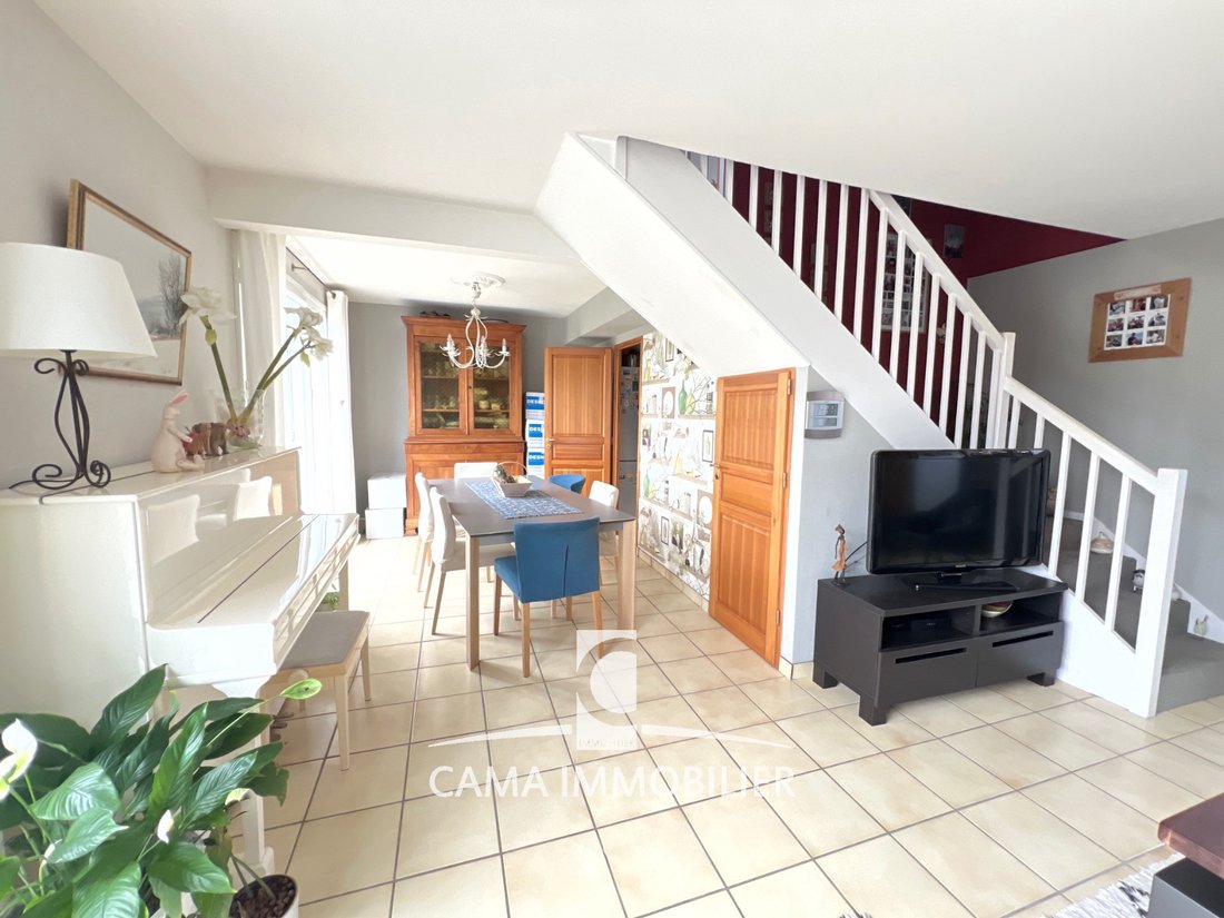 House in Les Loges-en-Josas, Ile-de-France, France 3 - 17714295
