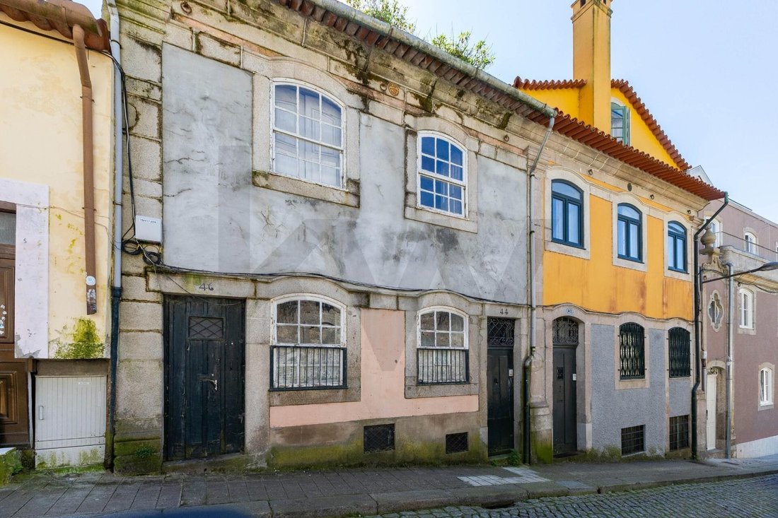 Townhouse in Cedofeita, Santo Ildefonso, Se, Miragaia, Sao Nicolau e Vitoria, Porto District, Portugal 2 - 17710866
