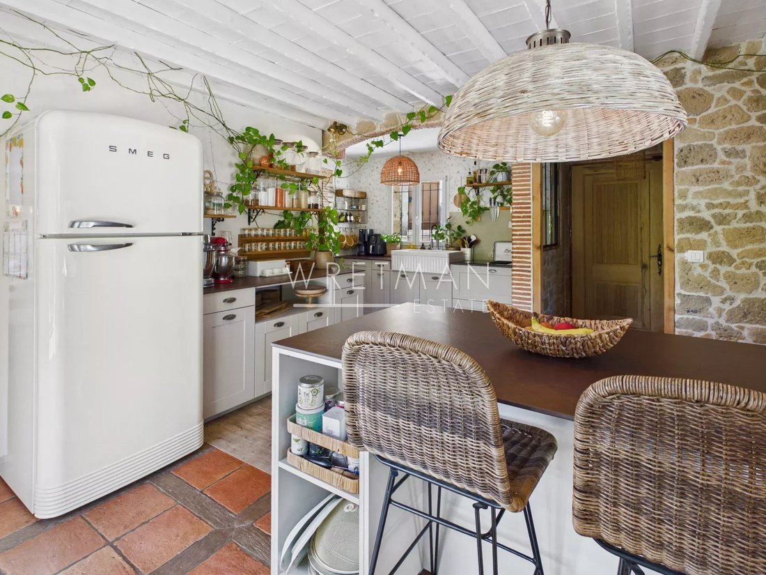 Villa in La Motte, Provence-Alpes-Côte d'Azur, France 4 - 17704738