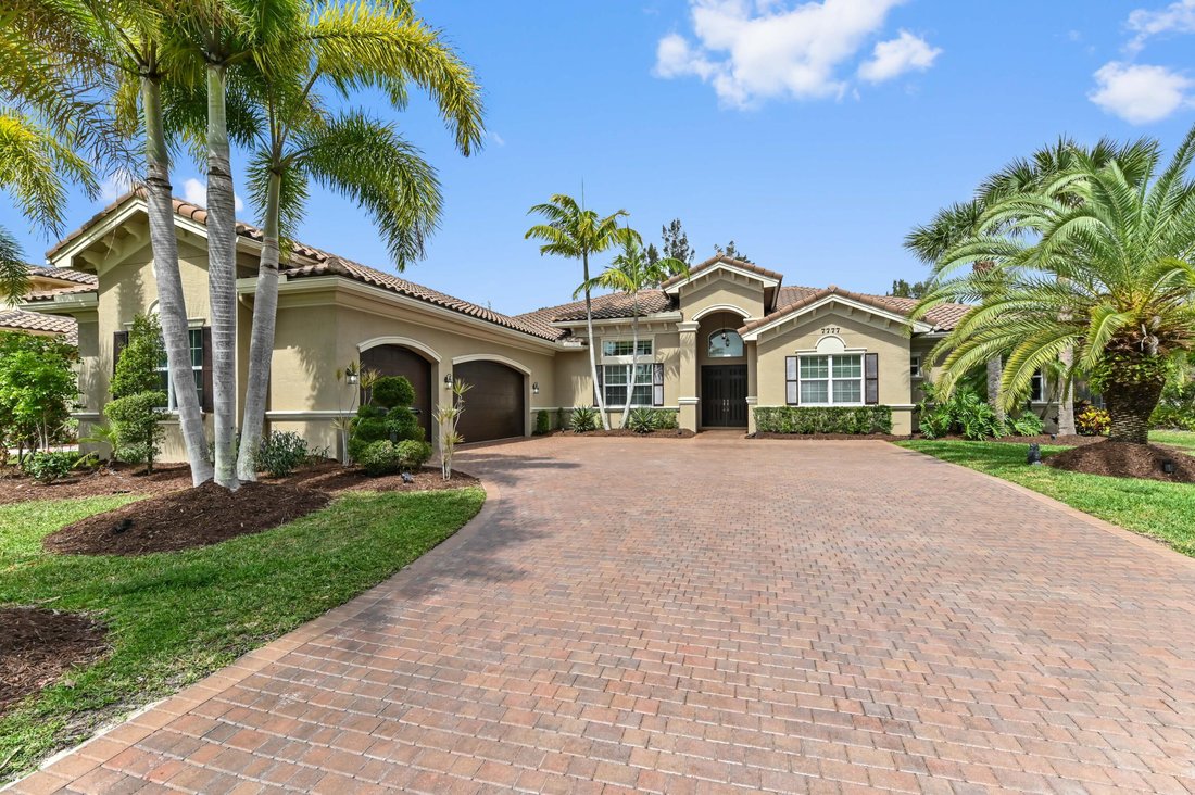 House in Palm Beach Gardens, Florida, United States 2 - 17705272