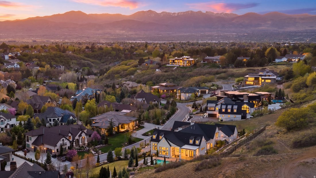 House in Sandy, Utah, United States 2 - 17707158