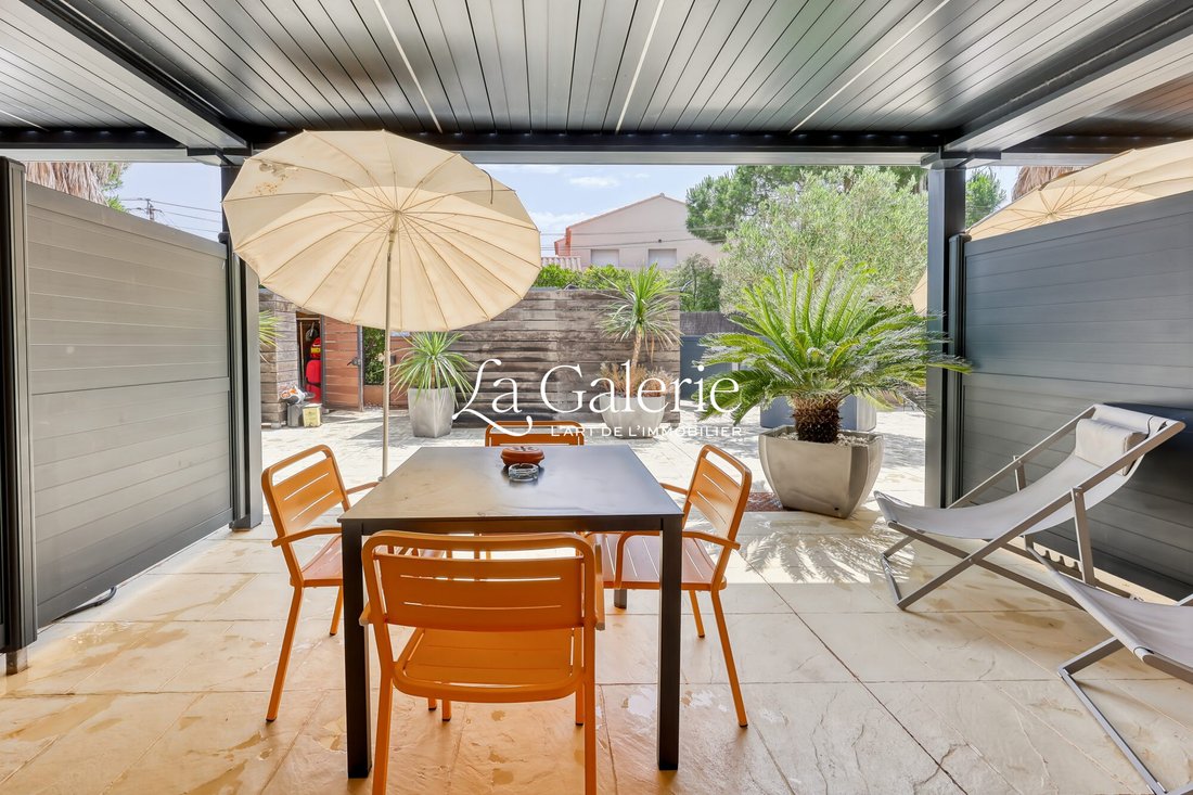 Apartment in Hyeres, Provence-Alpes-Côte d'Azur, France 3 - 17709821