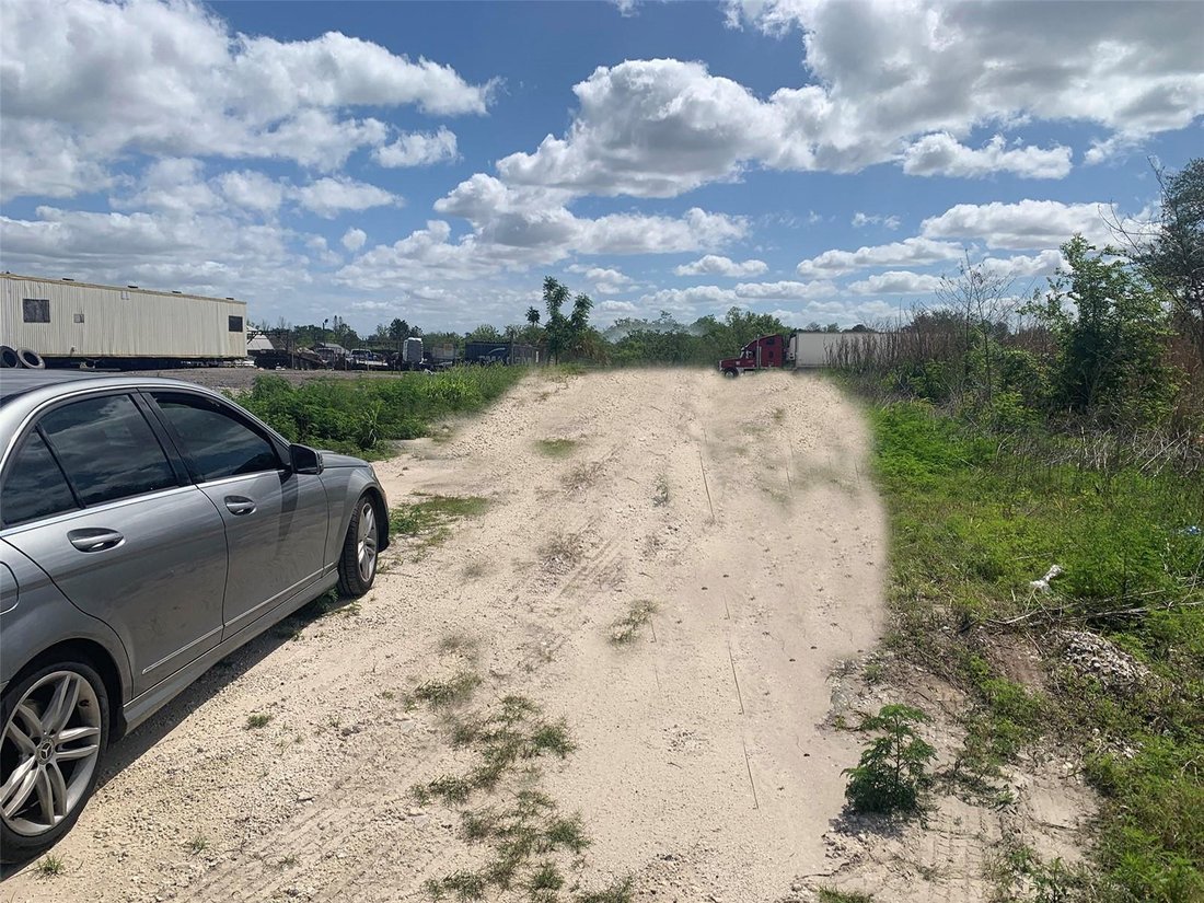 Land in Lakeland, Florida, United States 1 - 17708906