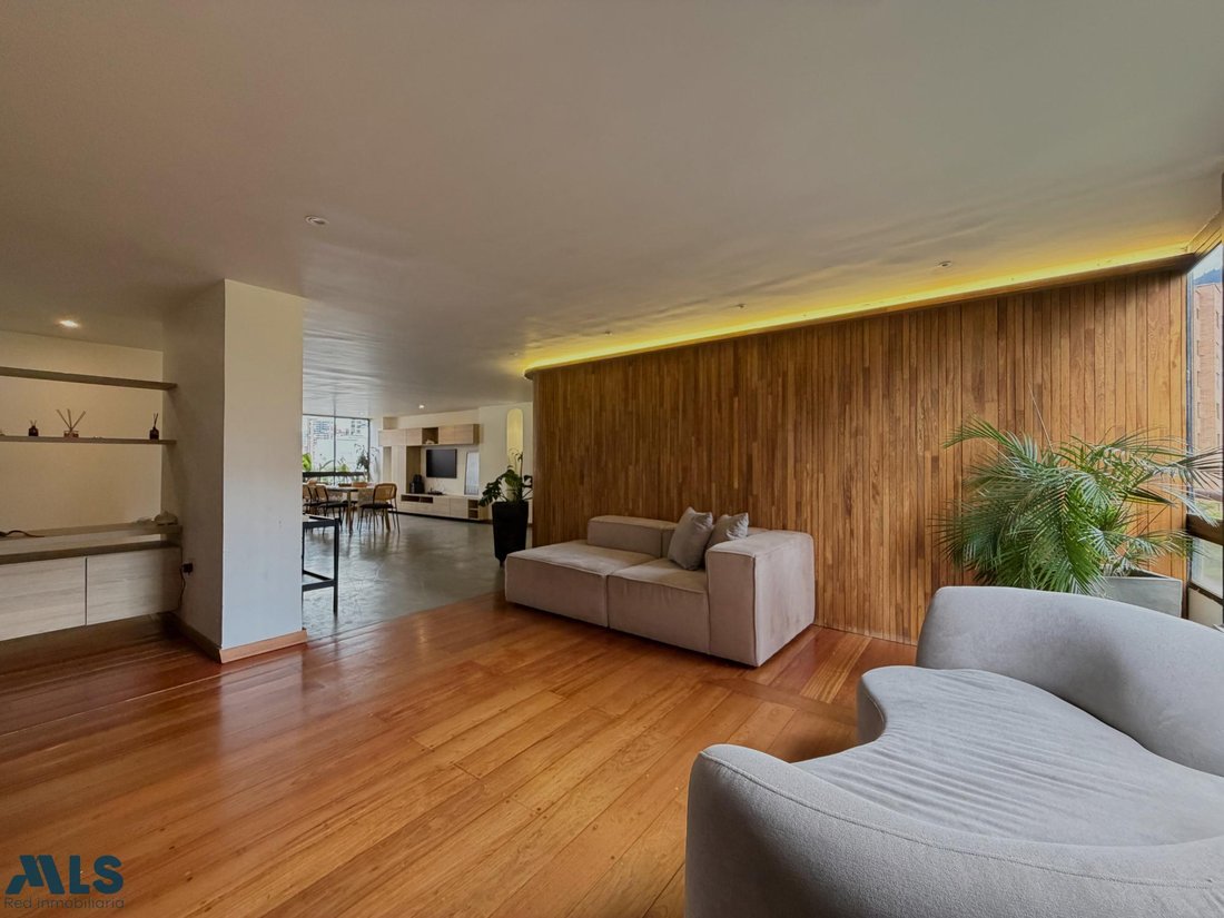 Apartment in Medellín, Antioquia, Colombia 5 - 17710797