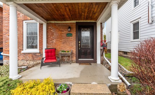 House in Gananoque, Ontario, Canada 1