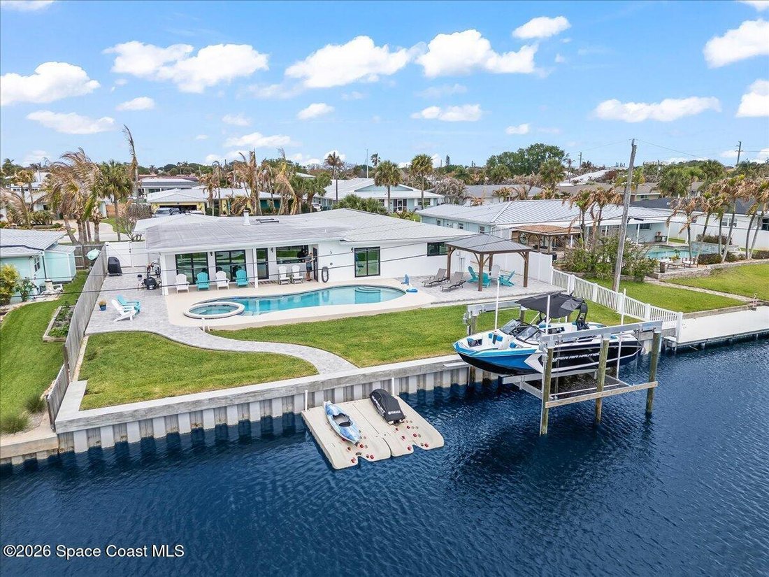 House in Indian Harbour Beach, Florida, United States 4 - 17706423