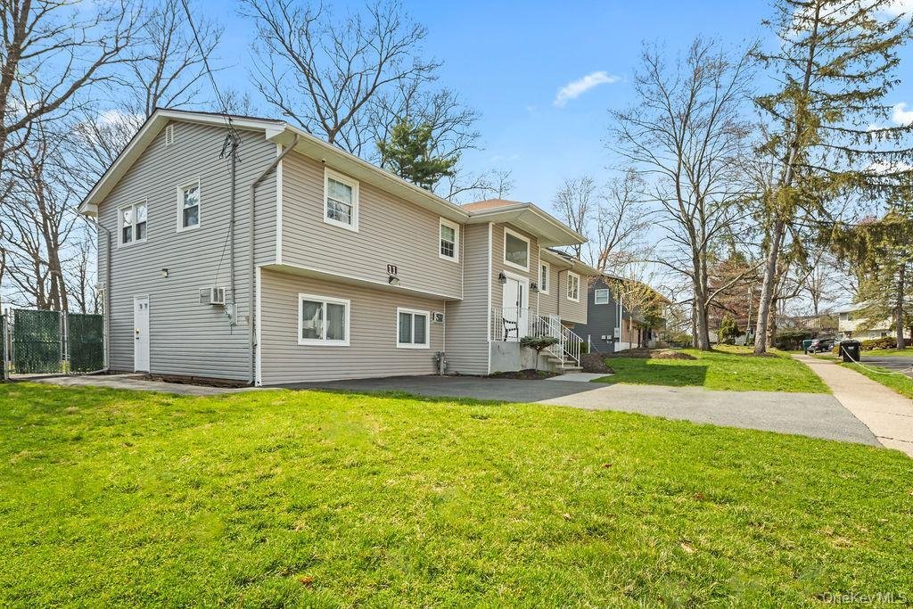 House in Airmont, New York, United States 1 - 17711609