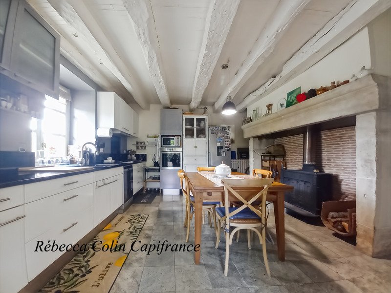 House in Limeyrat, Nouvelle-Aquitaine, France 4 - 17704794