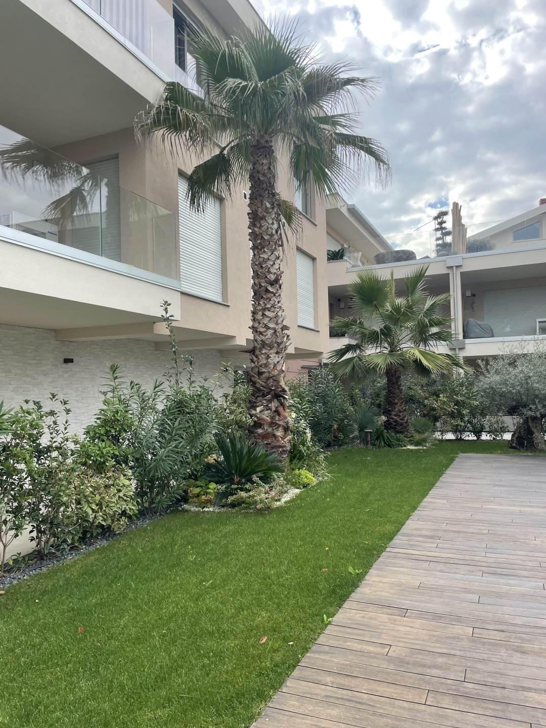 Apartment in Desenzano Centro, Desenzano del Garda, Lombardy 1 - 17708027