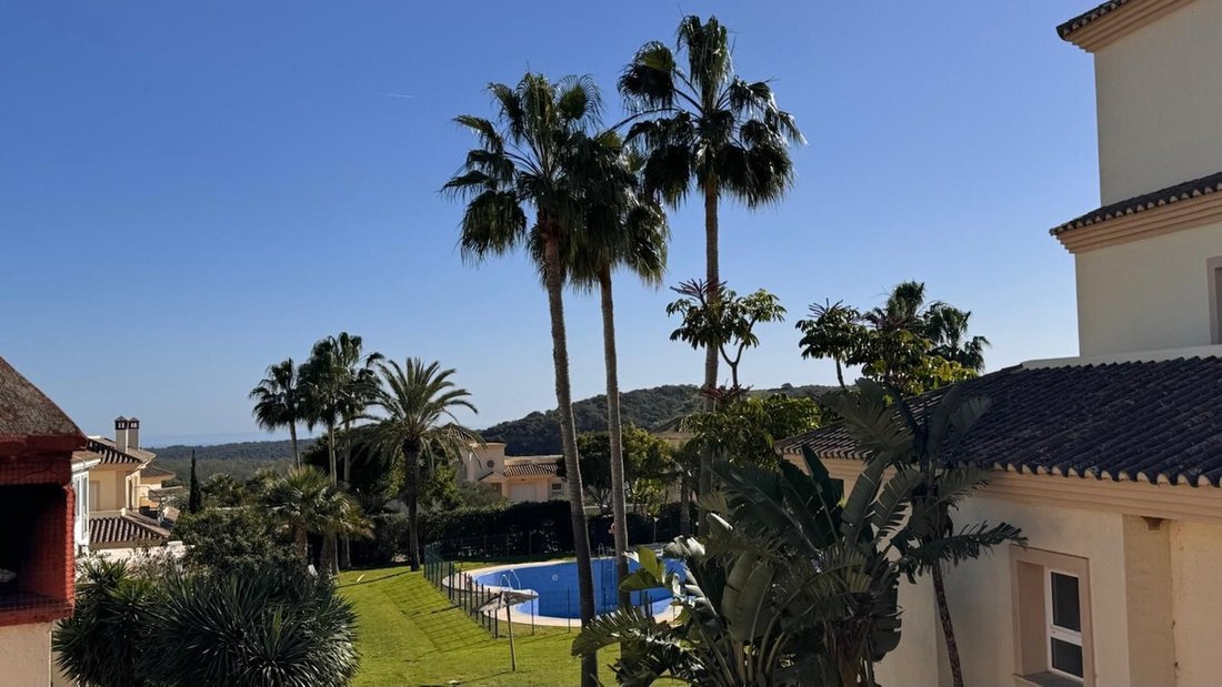 House in Sotogrande, San Roque, Andalusia 1 - 17569221