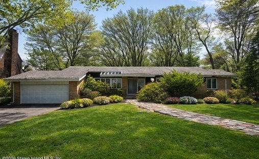 House in New York, New York, United States 1