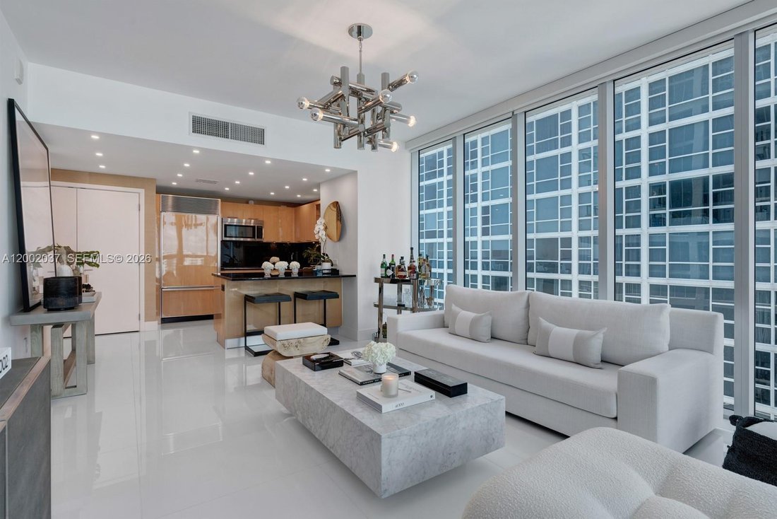 Condo in Miami Beach, Florida, United States 2 - 17704555