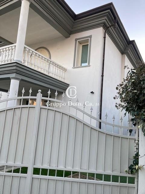 Villa in Center, Forte dei Marmi, Tuscany 3 - 17713939