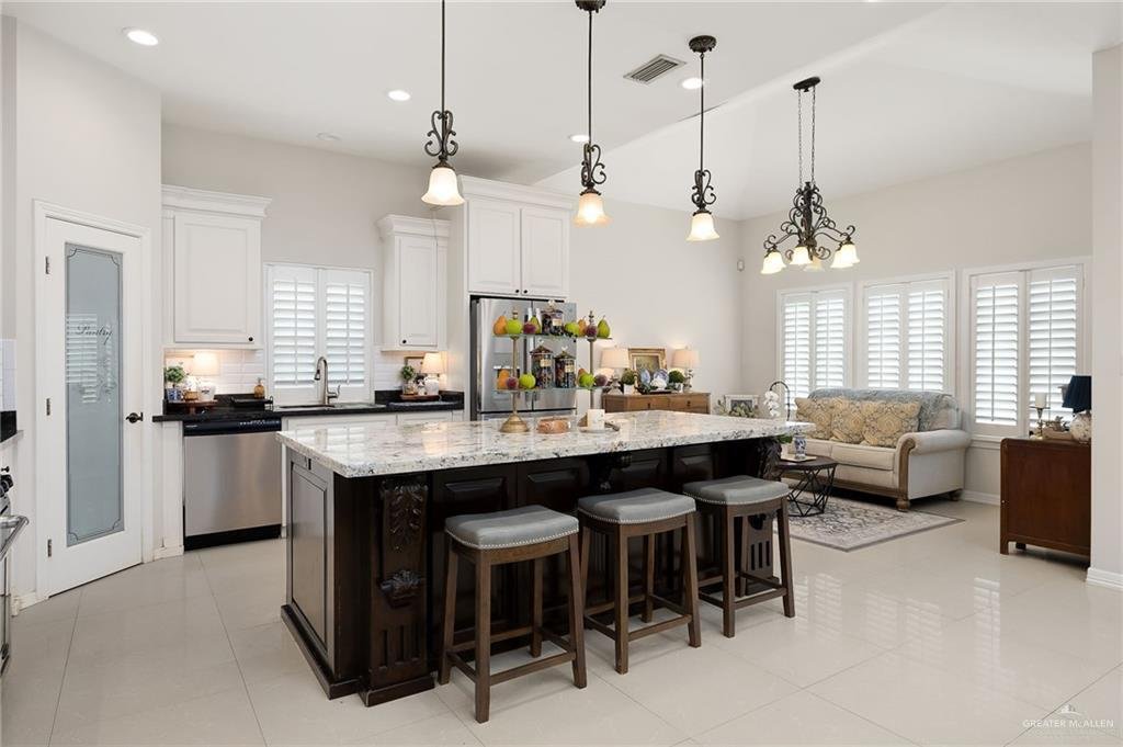 House in McAllen, Texas, United States 5 - 17703255