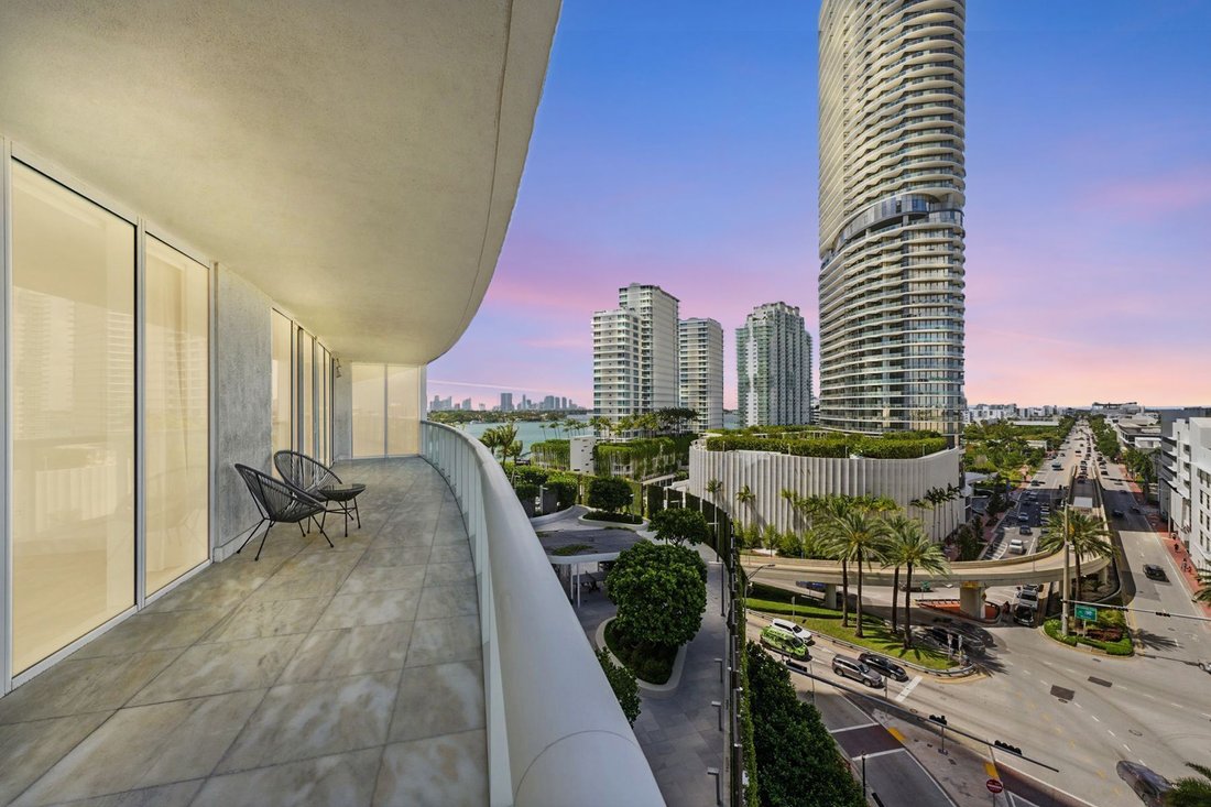 Condo in Miami Beach, Florida, United States 1 - 17711420