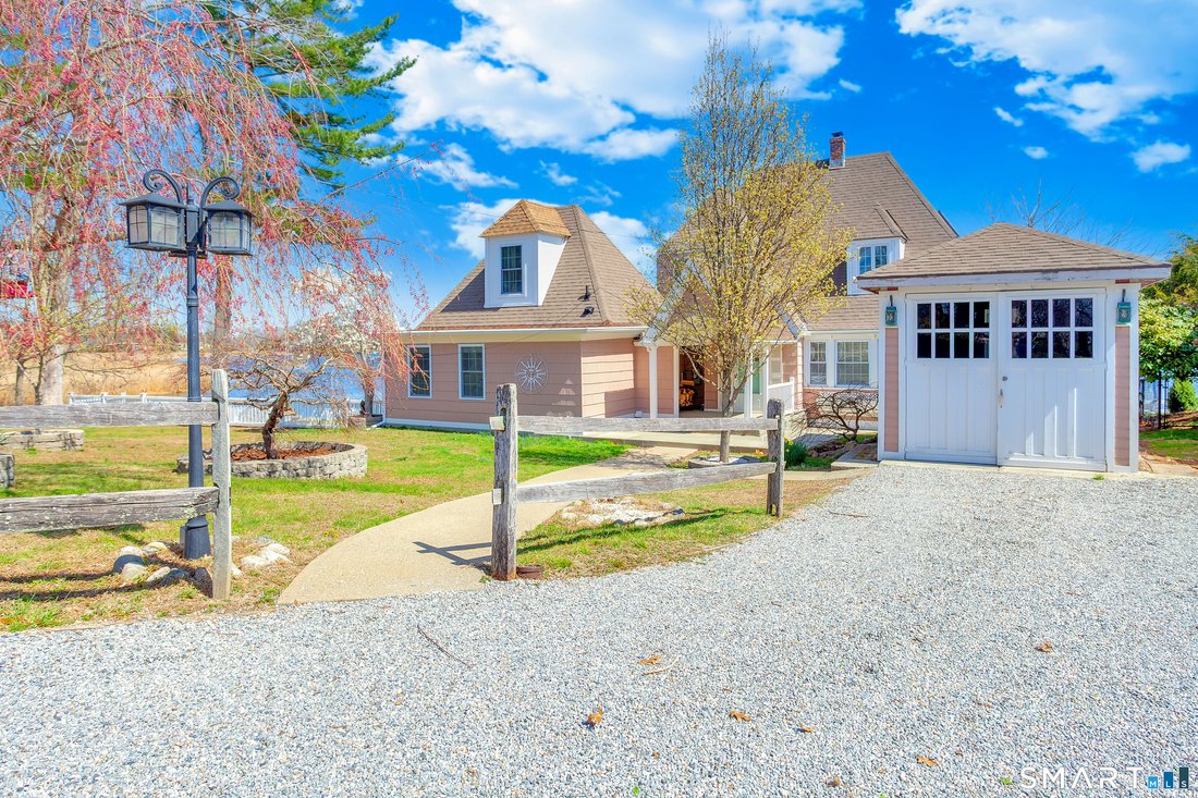 House in Old Saybrook, Connecticut, United States 2 - 17704546