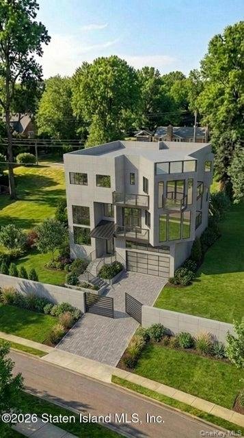 House in New York, New York, United States 4 - 17704139